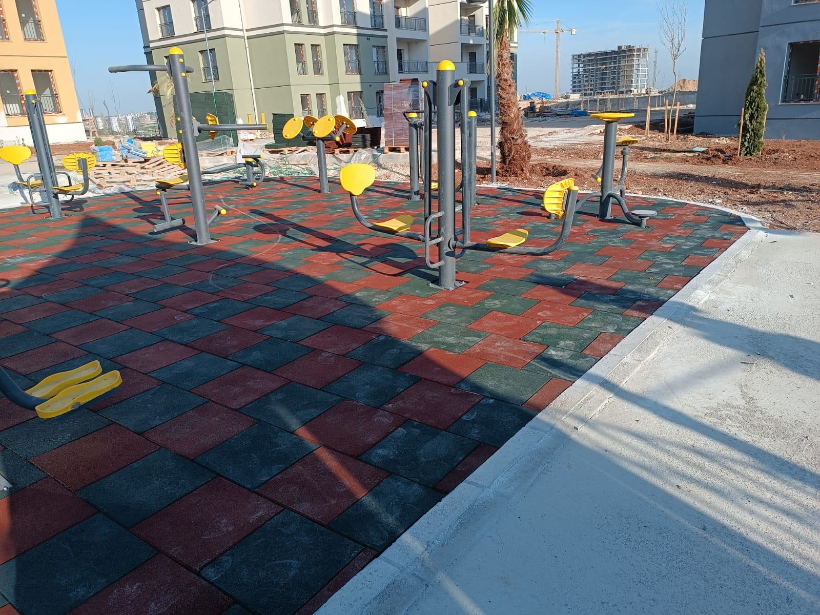 Kauçuk Zemin Döşeme